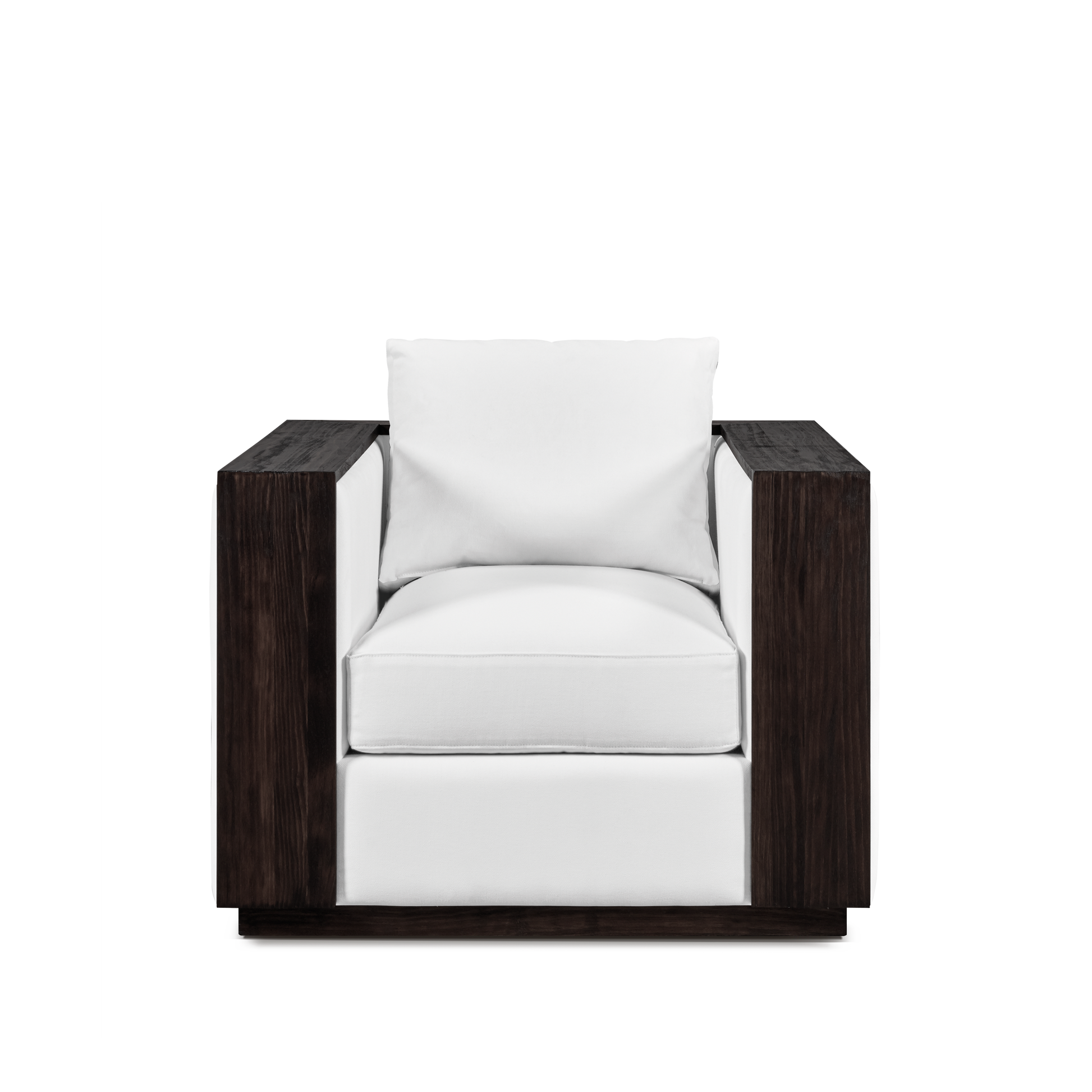 ROBLE ARMCHAIR  front view