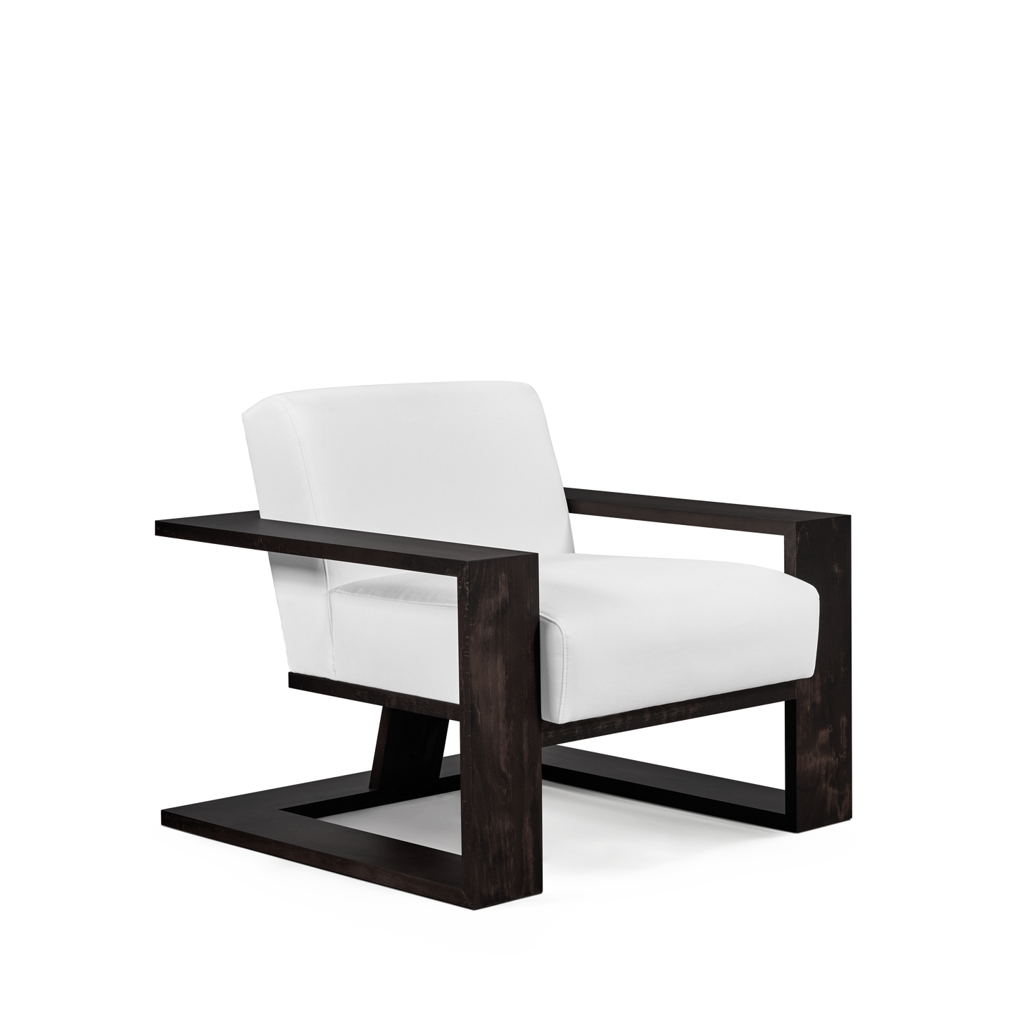 SIERRA ARMCHAIR front angle view